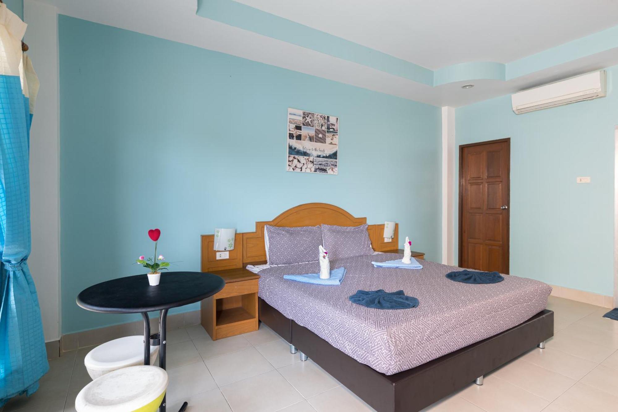 Grand View Hotel Patong Bagian luar foto