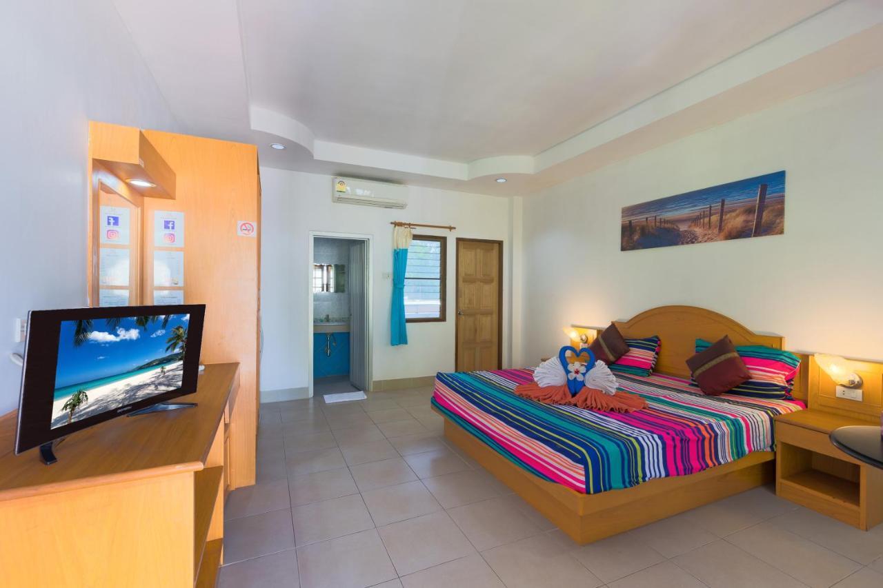 Grand View Hotel Patong Bagian luar foto